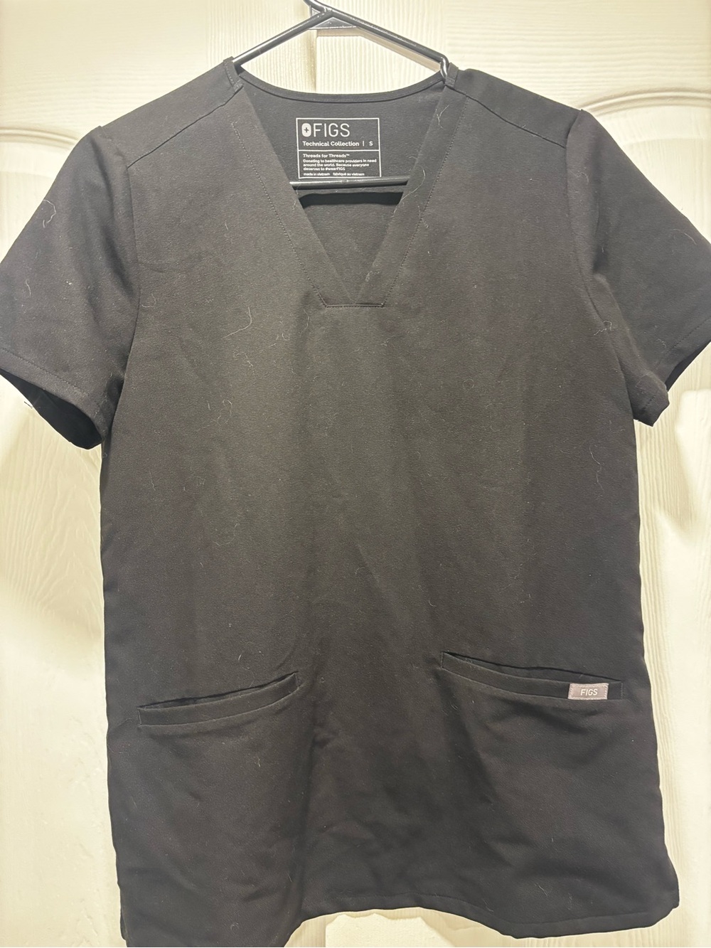 Figs Black V-Neck Scrub Top with Dual Pockets